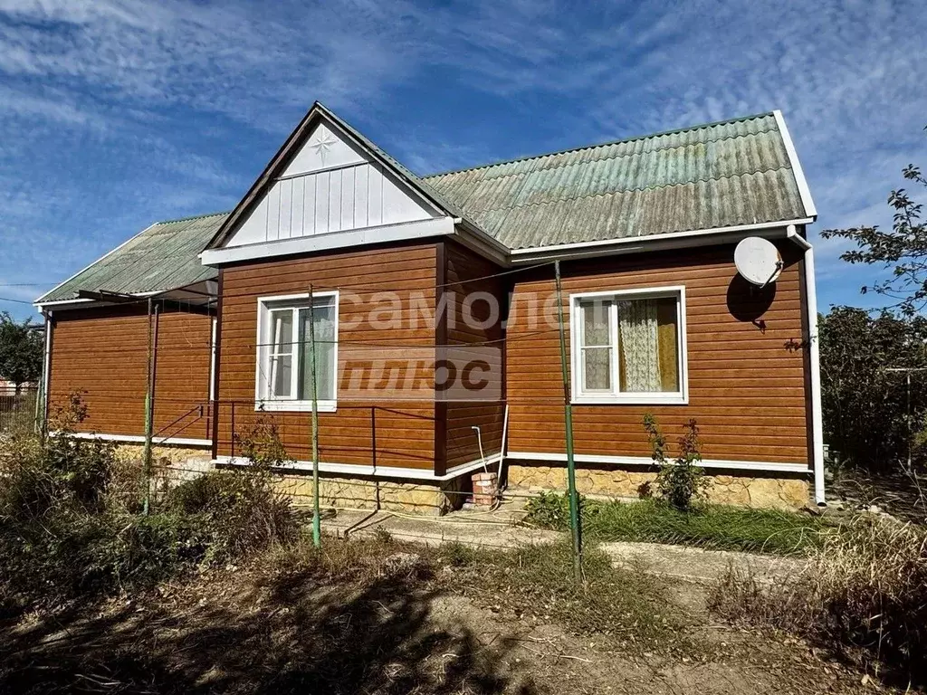 Дом в Краснодарский край, Приморско-Ахтарск ул. Строителей (65 м) - Фото 1