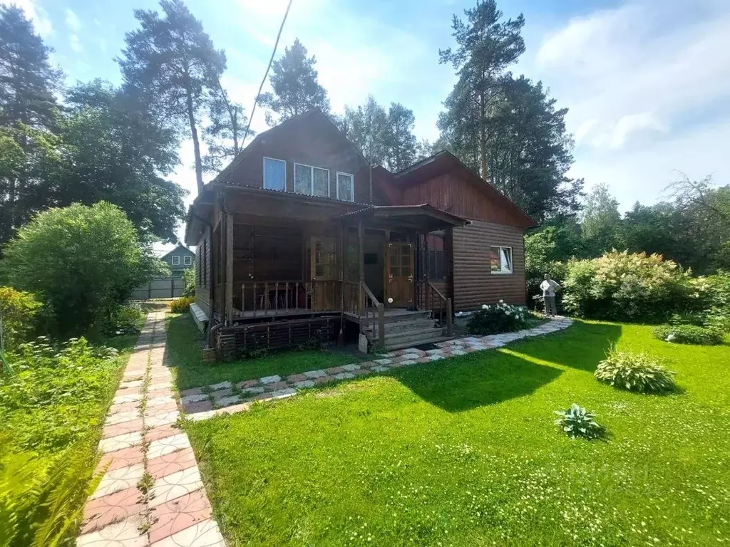 Дом в Ленинградская область, Гатчинский район, Вырица городской ... - Фото 0