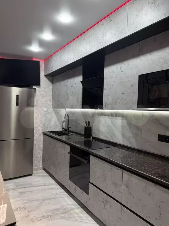 2-к. квартира, 41 м, 7/25 эт. - Фото 0