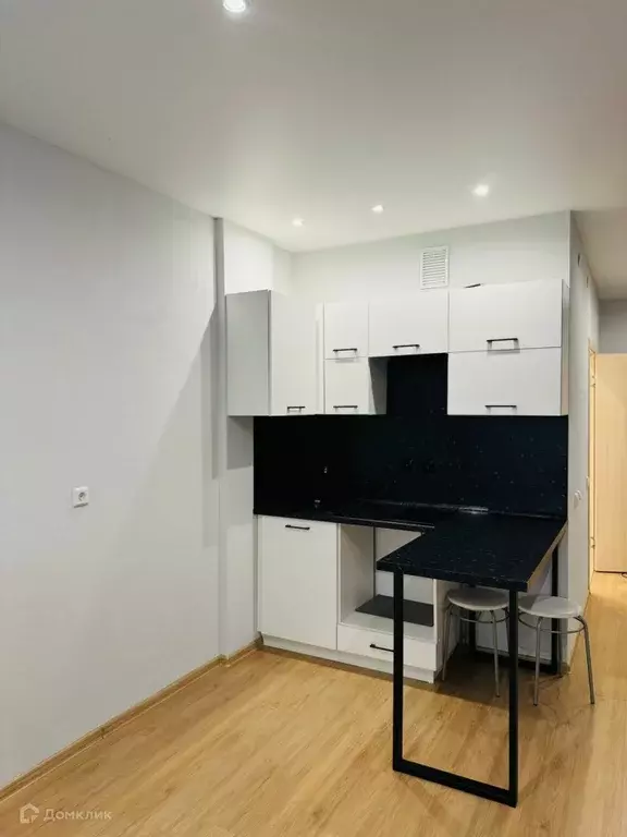 Продаётся квартира-студия, 28.2 м - Фото 0