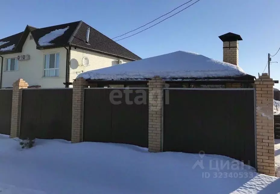 Дом в Хабаровский край, Хабаровск ул. Крещенская, 19 (225 м) - Фото 1