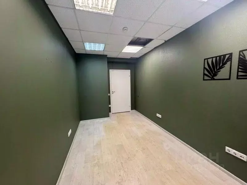 Офис в Санкт-Петербург Заозерная ул., 8к2 (17 м) - Фото 0