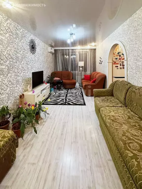 3-комнатная квартира: Хабаровск, улица А.А. Вахова, 8Г (71 м) - Фото 1