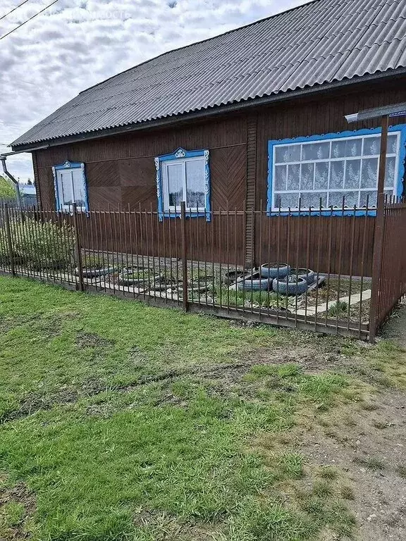 Дом в Большая Мурта, улица Калинина, 57 (110 м) - Фото 1