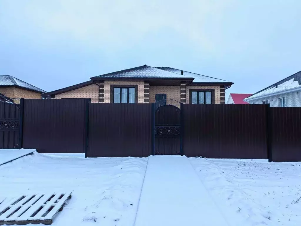 Дом в Белгородская область, Белгородский район, Северный городское ... - Фото 0