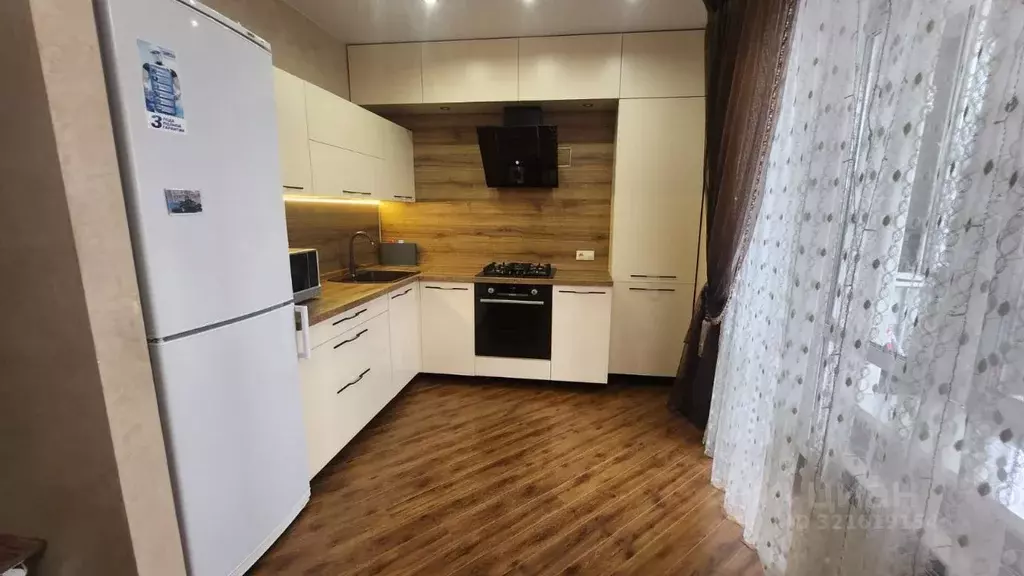 3-к кв. Владимирская область, Александров ул. Королева, 4К3 (76.0 м) - Фото 0