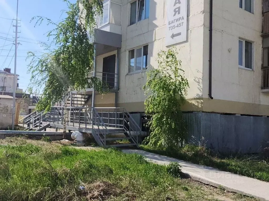 Торговая площадь в Саха (Якутия), Якутск ул. Дзержинского, 7 (50 м) - Фото 1