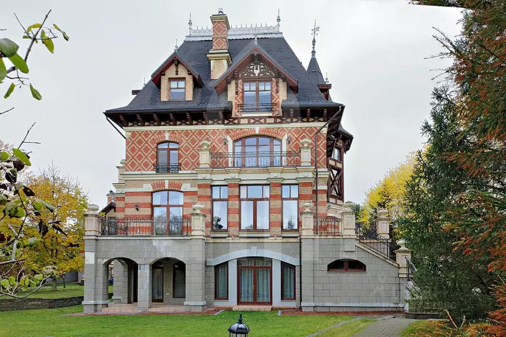 Коттедж в Московская область, Одинцовский городской округ, д. ... - Фото 1