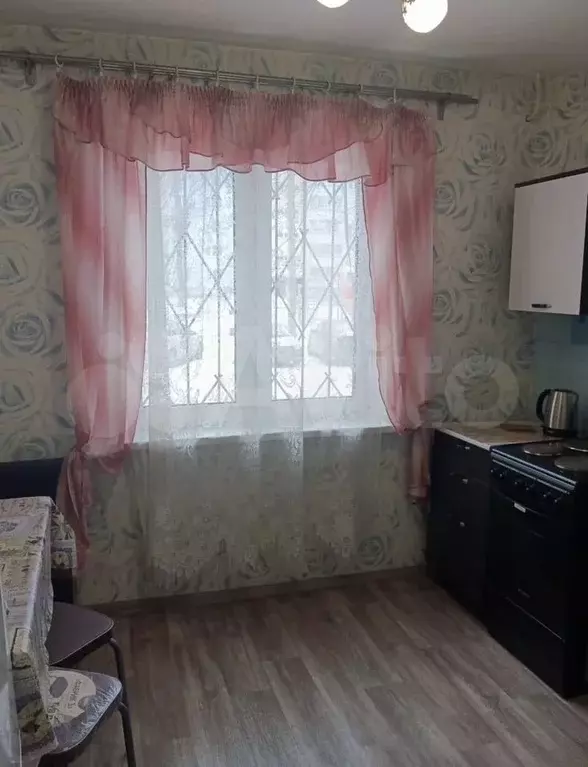 1-к. квартира, 32 м, 1/9 эт. - Фото 1