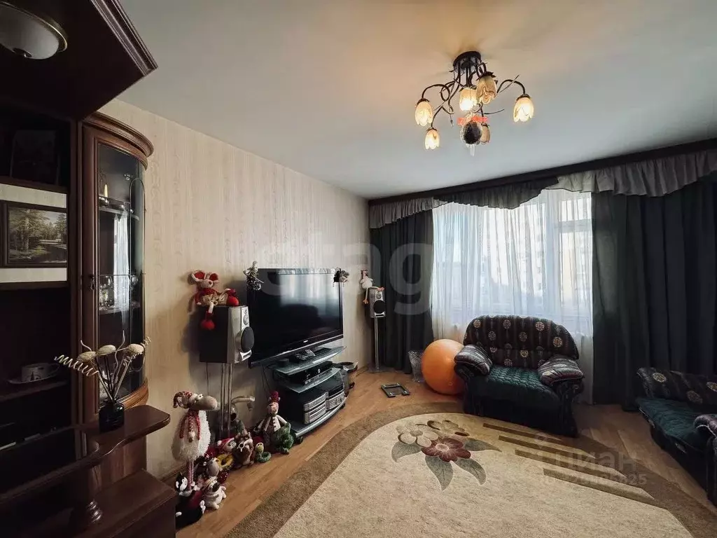 4-к кв. Ямало-Ненецкий АО, Салехард ул. Манчинского, 23 (102.0 м) - Фото 1