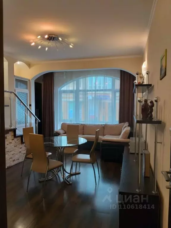 3-к кв. Крым, Ялта ул. Свердлова, 10 (76.0 м) - Фото 0