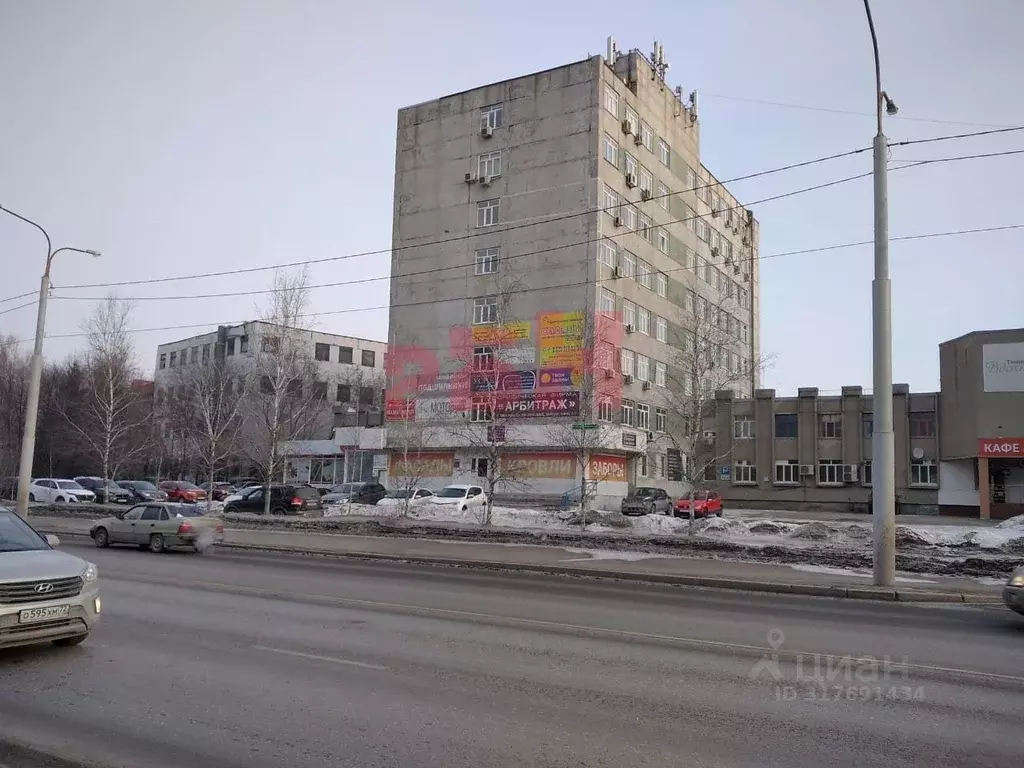 Помещение свободного назначения в Тюменская область, Тюмень ул. ... - Фото 1