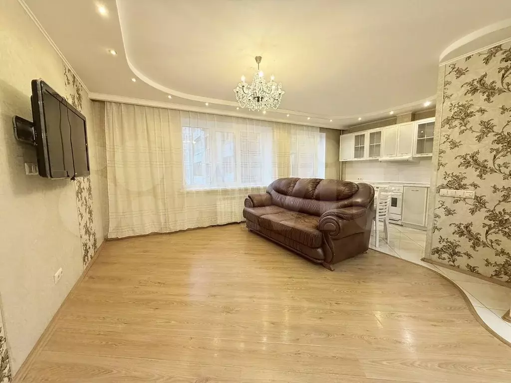 3-к. квартира, 71 м, 6/10 эт. - Фото 1