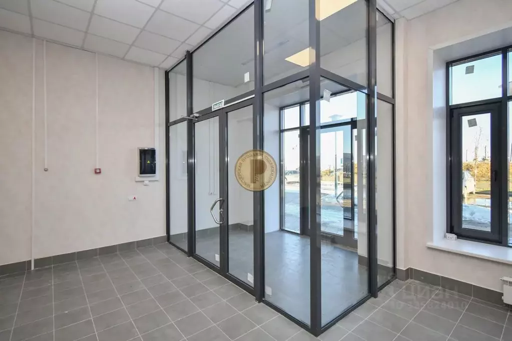 Помещение свободного назначения в Красноярский край, Красноярск ул. ... - Фото 2