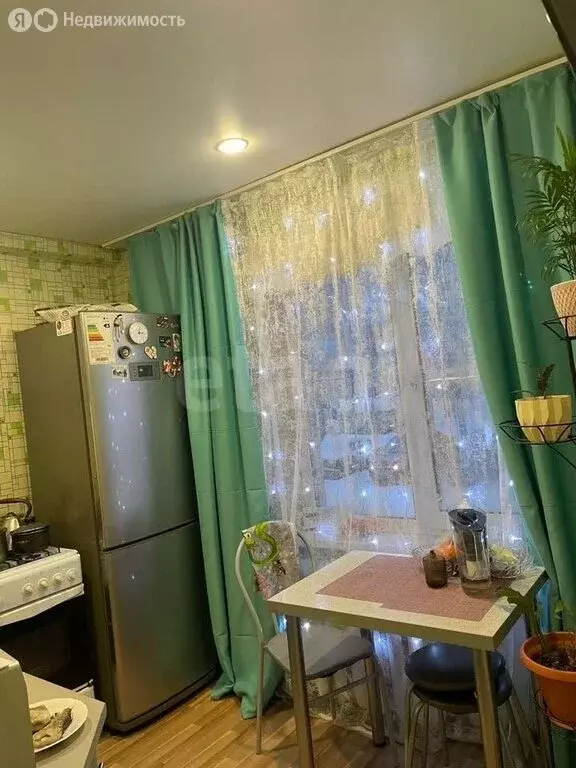 2-комнатная квартира: Сыктывкар, проспект Бумажников, 25 (44.4 м) - Фото 2