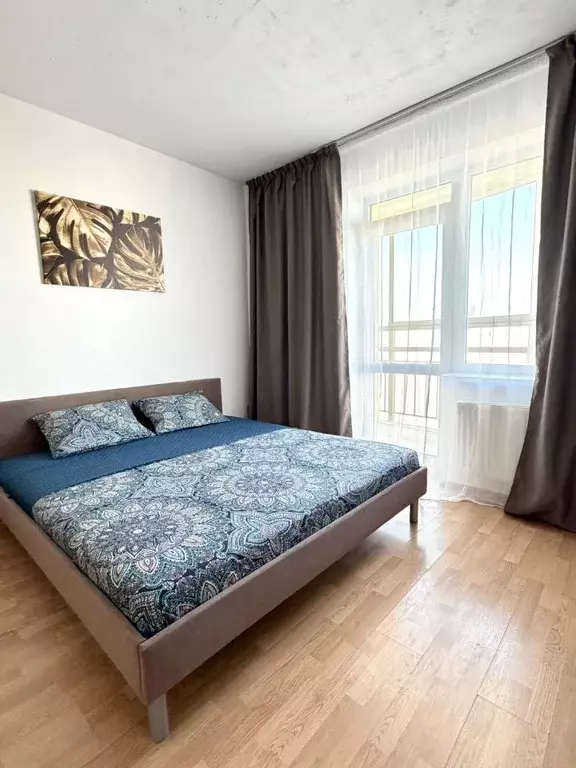 2-к кв. Свердловская область, Екатеринбург ул. Циолковского, 57 (80.0 ... - Фото 1