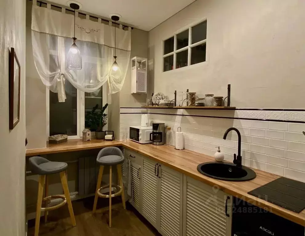 1-к кв. Новгородская область, Великий Новгород Район Торговая сторона, ... - Фото 1
