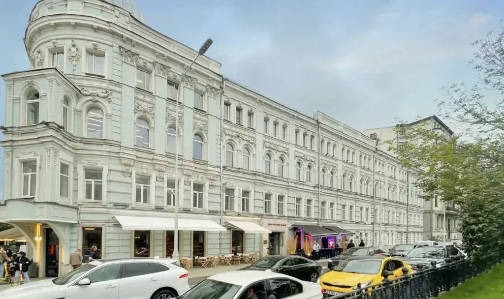 Помещение свободного назначения в Москва Малая Бронная ул., 2С1 (45 м) - Фото 1