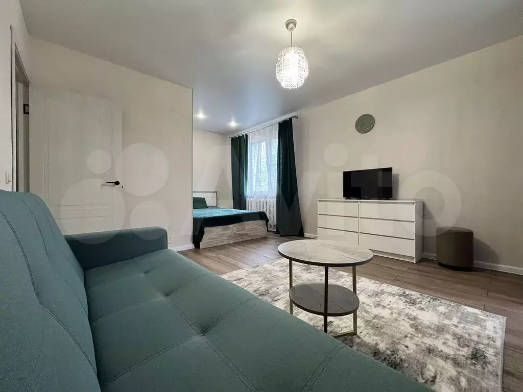1-к. квартира, 40 м, 4/10 эт. - Фото 0