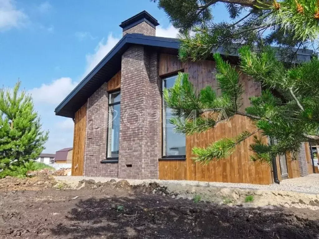 Дом в Тюменская область, Тюменский муниципальный округ, с. Перевалово ... - Фото 1