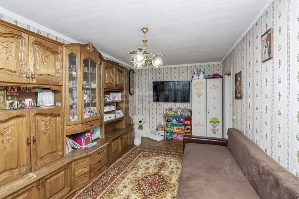 2-к кв. Ханты-Мансийский АО, Сургут ул. Республики, 82 (57.6 м) - Фото 0