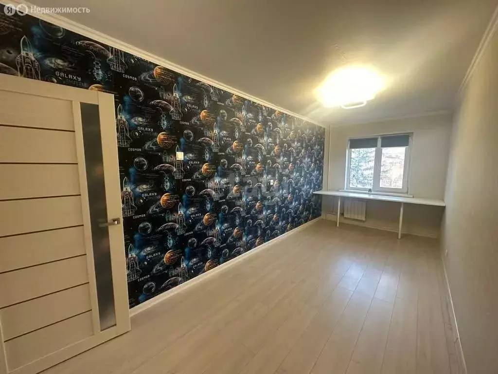 3-комнатная квартира: Омск, 21-я Амурская улица, 24/1 (57 м) - Фото 1