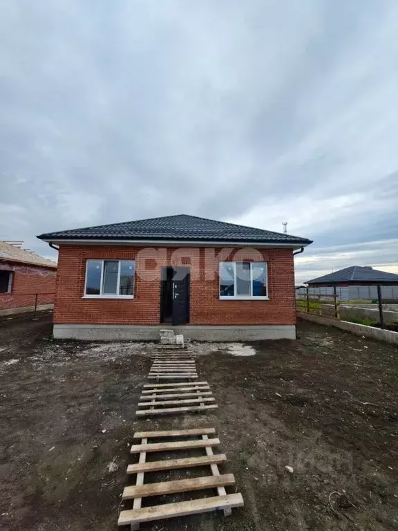 Дом в Краснодарский край, Кореновск ул. Чернышевского (70 м) - Фото 2