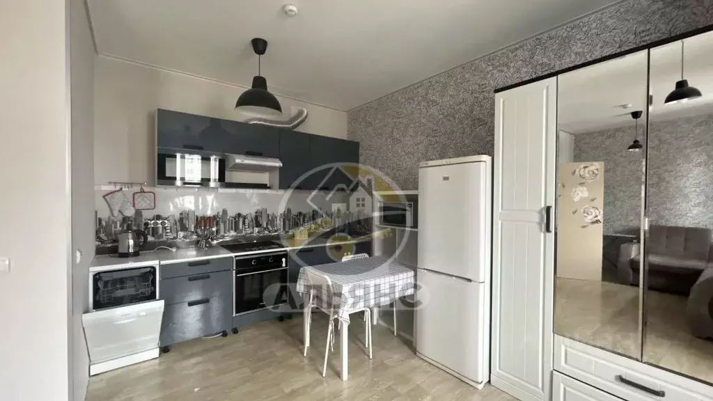 Студия Ямало-Ненецкий АО, Новый Уренгой просп. Губкина, 28 (28.0 м) - Фото 1