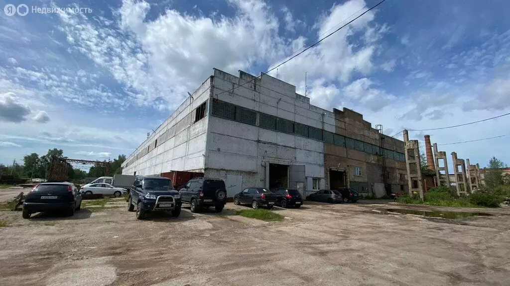 Помещение свободного назначения (5880 м) - Фото 1