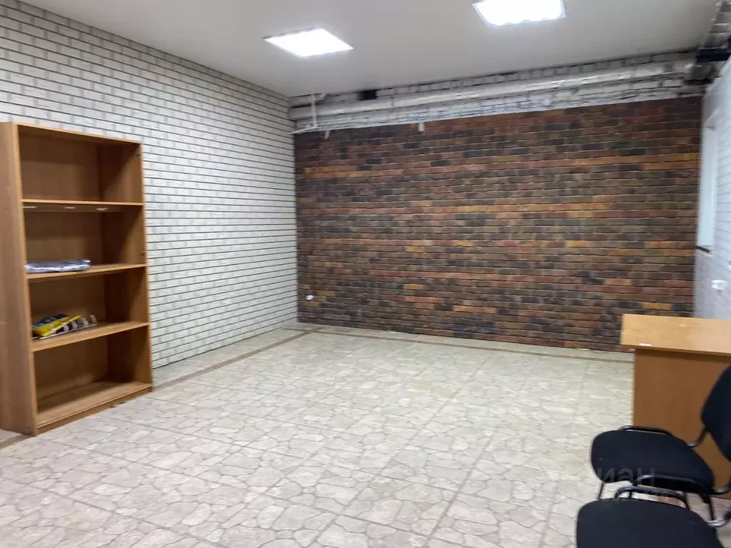 Помещение свободного назначения в Татарстан, Казань ул. Тимирязева, 1А ... - Фото 2