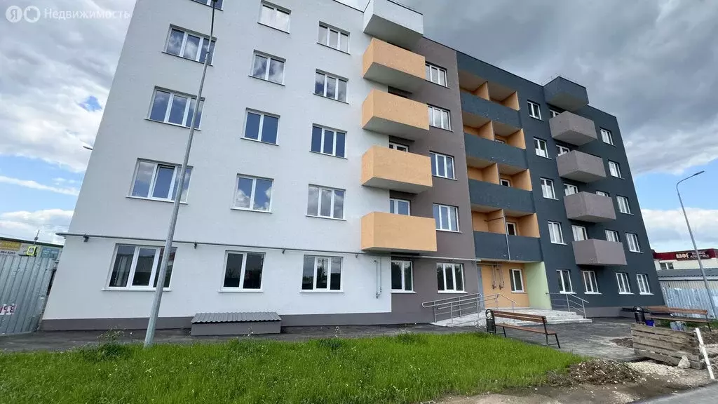 2-комнатная квартира: деревня Кабицыно, улица Алины Кабаевой (57.48 м) - Фото 0