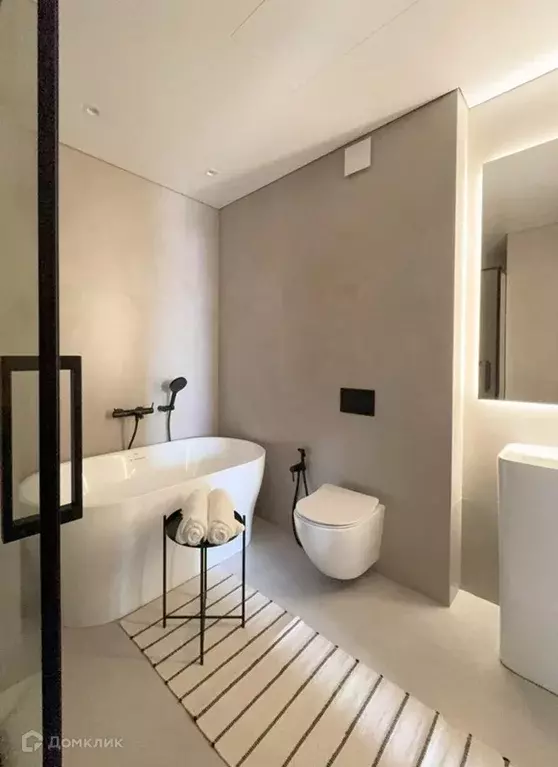 Продаётся 2-к квартира, 70 м - Фото 0