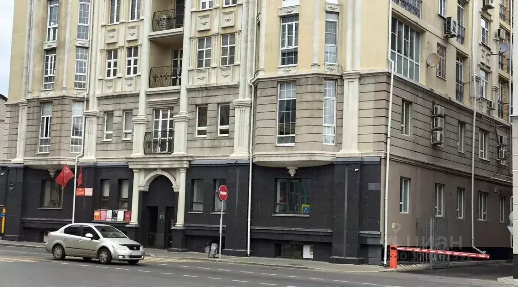 Помещение свободного назначения в Татарстан, Казань ул. Дзержинского, ... - Фото 1