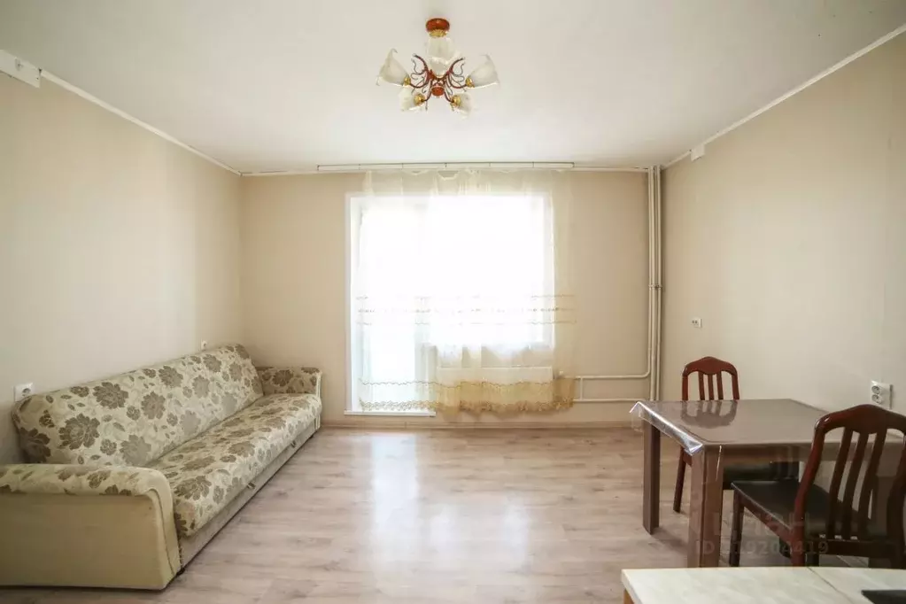 1-к кв. Курганская область, Курган Заозерный жилрайон, 4-й мкр, 31Б ... - Фото 0