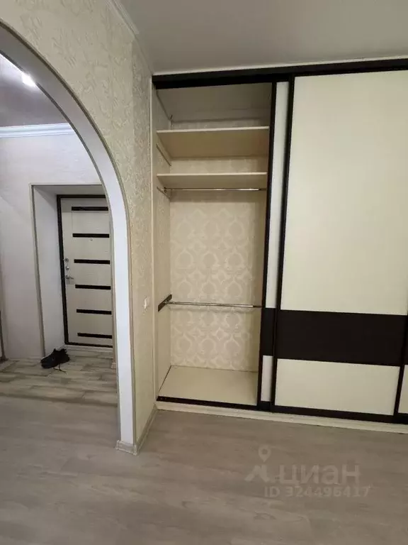 1-к кв. Башкортостан, Октябрьский ул. Куйбышева, 3 (40.0 м) - Фото 1