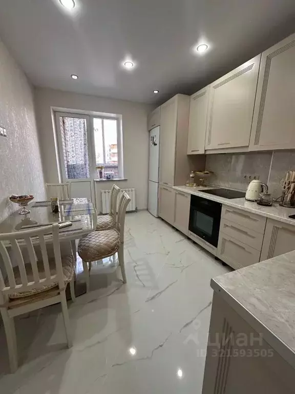 2-к кв. Волгоградская область, Волгоград Ангарская ул., 9Г (61.0 м) - Фото 0