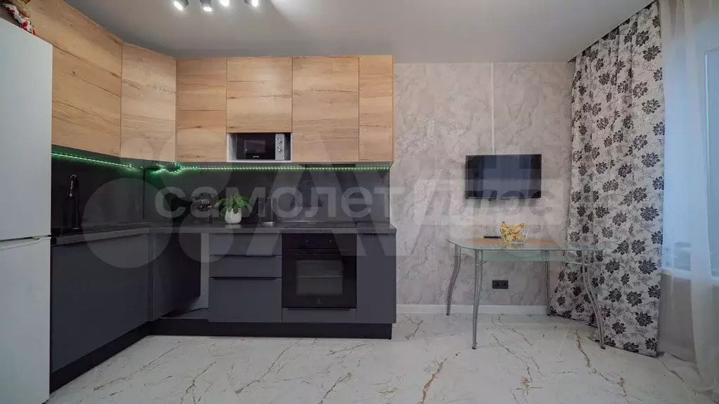 3-к. квартира, 54,8 м, 4/4 эт. - Фото 1