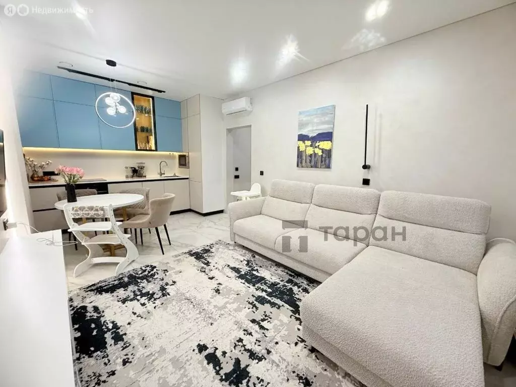 3-комнатная квартира: Челябинск, улица Академика Макеева, 34 (58.3 м) - Фото 1