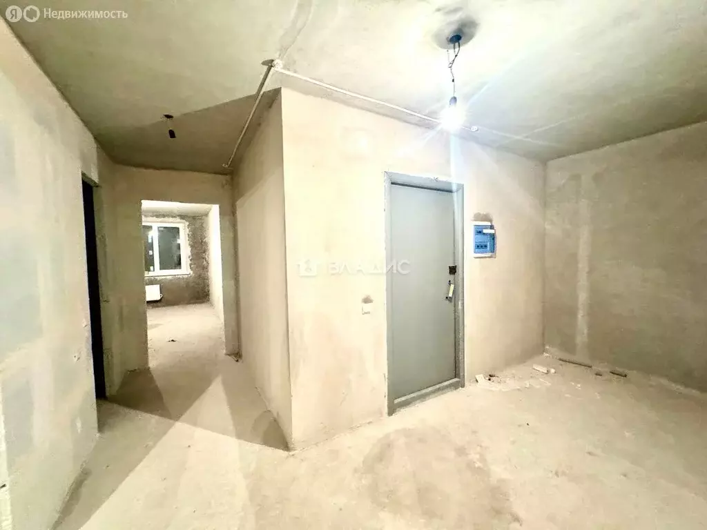 2-комнатная квартира: Нижний Новгород, Белозёрская улица, 3 (72.5 м) - Фото 2