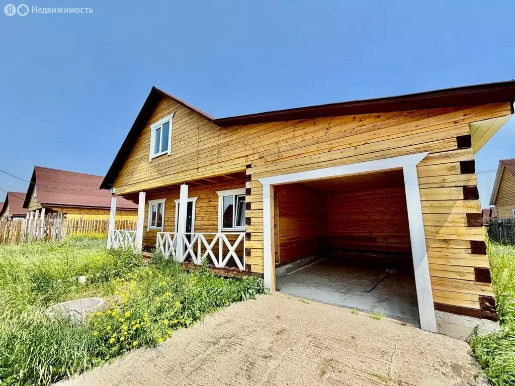 Дом в село Хомутово, Мирославская улица, 4 (190 м) - Фото 1