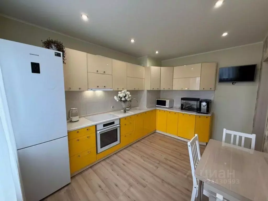 3-к кв. Белгородская область, Старый Оскол Восточный мкр,  (65.5 м) - Фото 2