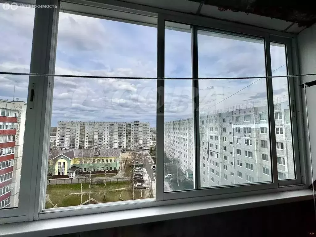 3-комнатная квартира: Тобольск, микрорайон 7А, 7 (66 м) - Фото 0