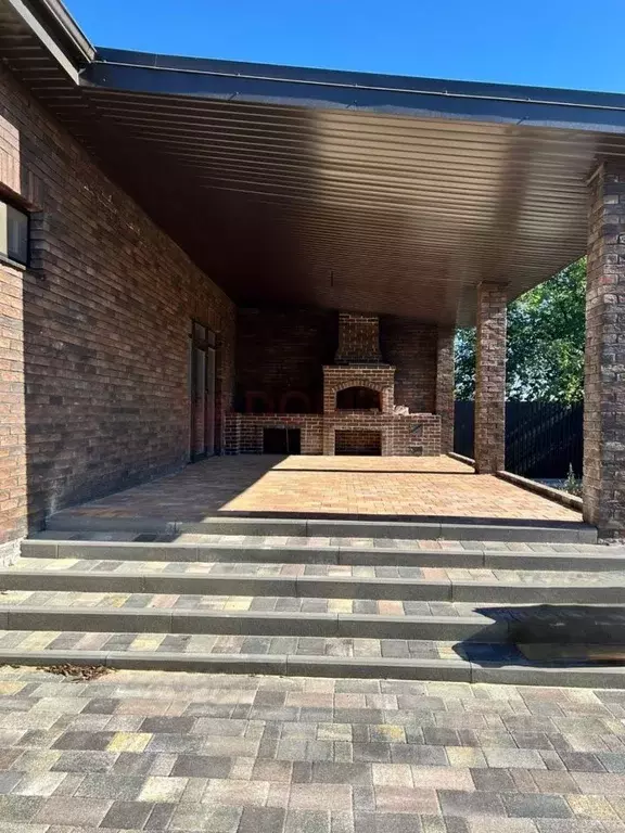 Дом в Ростовская область, Новочеркасск ул. Ростовский выезд, 34 (140 ... - Фото 1