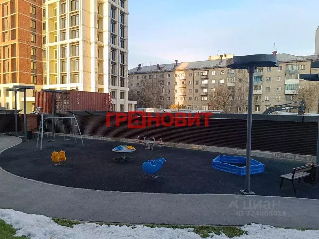 2-к кв. Новосибирская область, Новосибирск Комсомольский просп., 6 ... - Фото 1