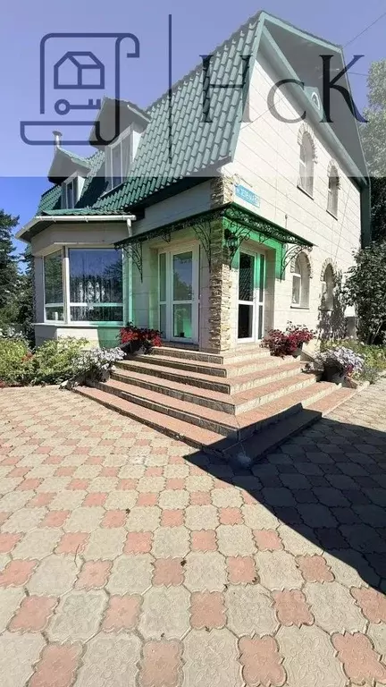 Дом в Сахалинская область, Корсаковский муниципальный округ, с. ... - Фото 1