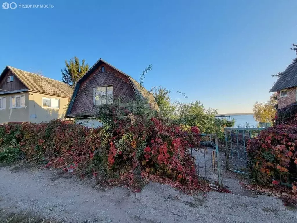 Дом в Елшанское муниципальное образование, СНТ Спутник, Донецкая ... - Фото 1