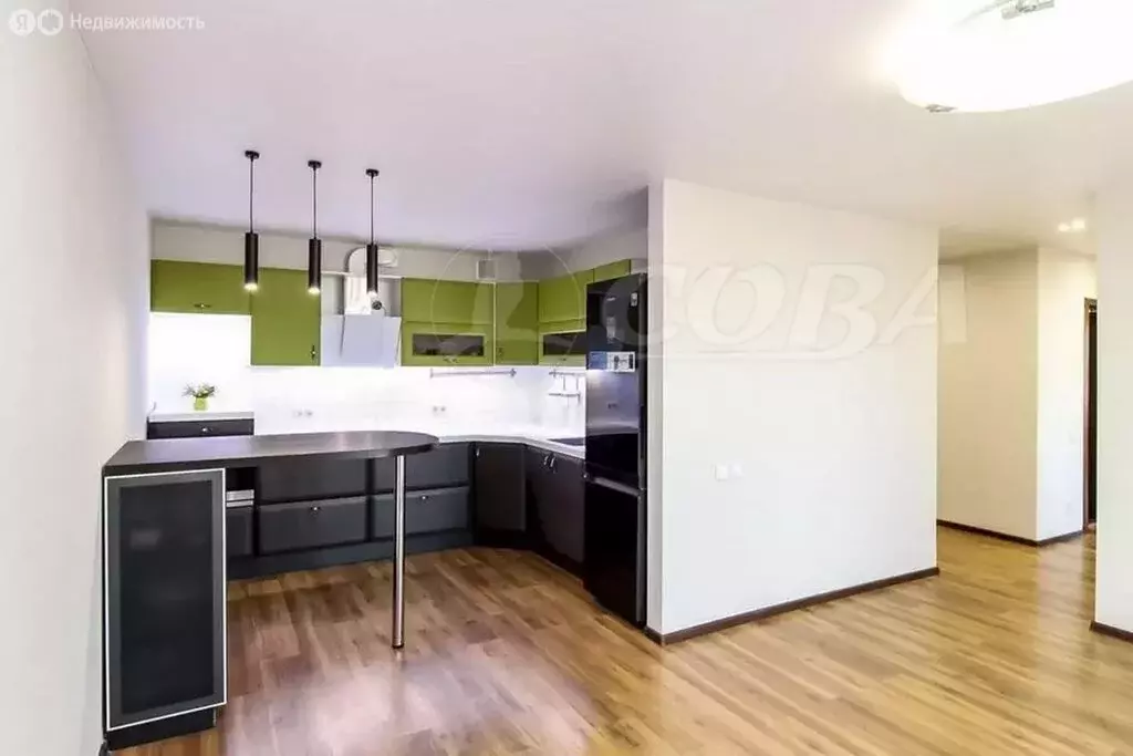 3-комнатная квартира: Тюмень, улица Ю.-Р.Г. Эрвье, 30к4 (77 м) - Фото 2