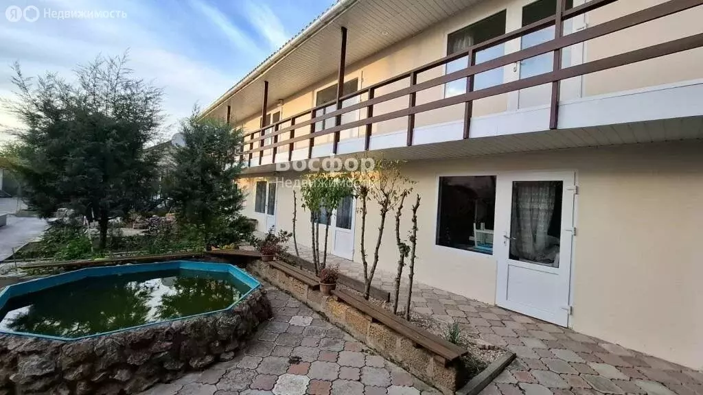 Дом в Береговое, Садовая улица, 28 (300 м) - Фото 2