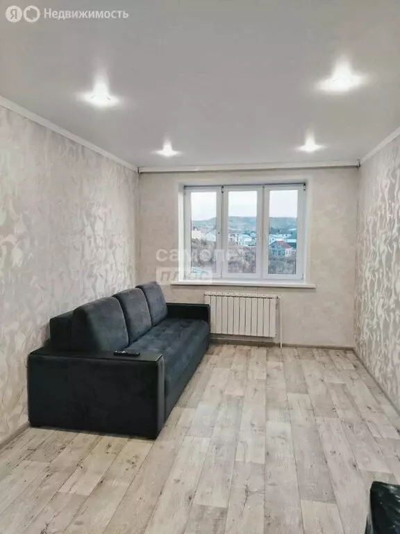 1-комнатная квартира: Октябрьский, Московский проспект, 4 (32 м) - Фото 1