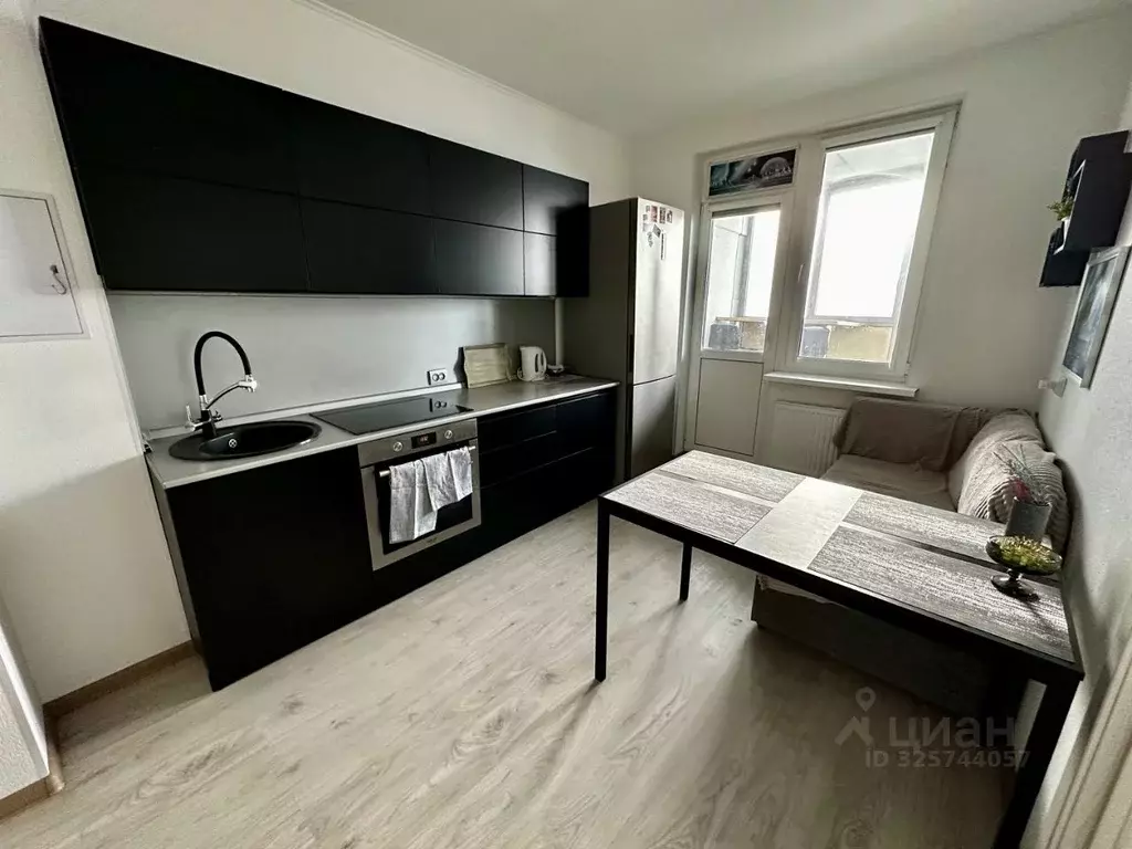 1-к кв. Ленинградская область, Мурино Всеволожский район, просп. ... - Фото 1